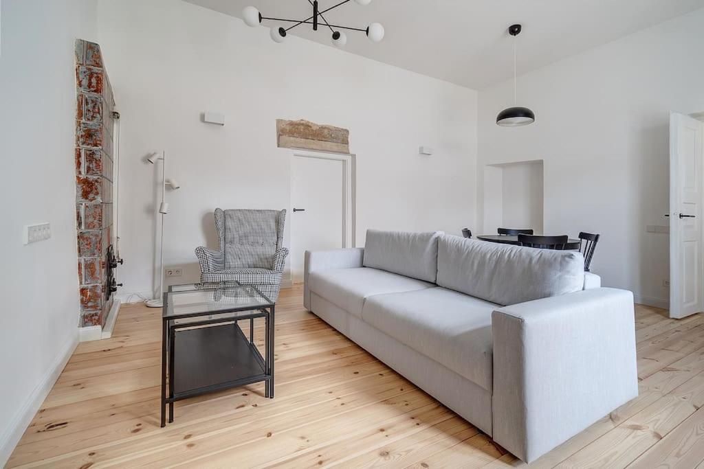 Spacious 2-Bedroom Flat In Old Town By Urban Rent Wilna Exterior foto