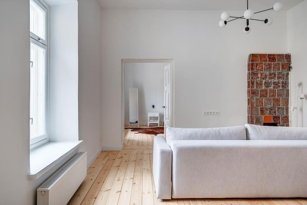 Spacious 2-Bedroom Flat In Old Town By Urban Rent Wilna Exterior foto