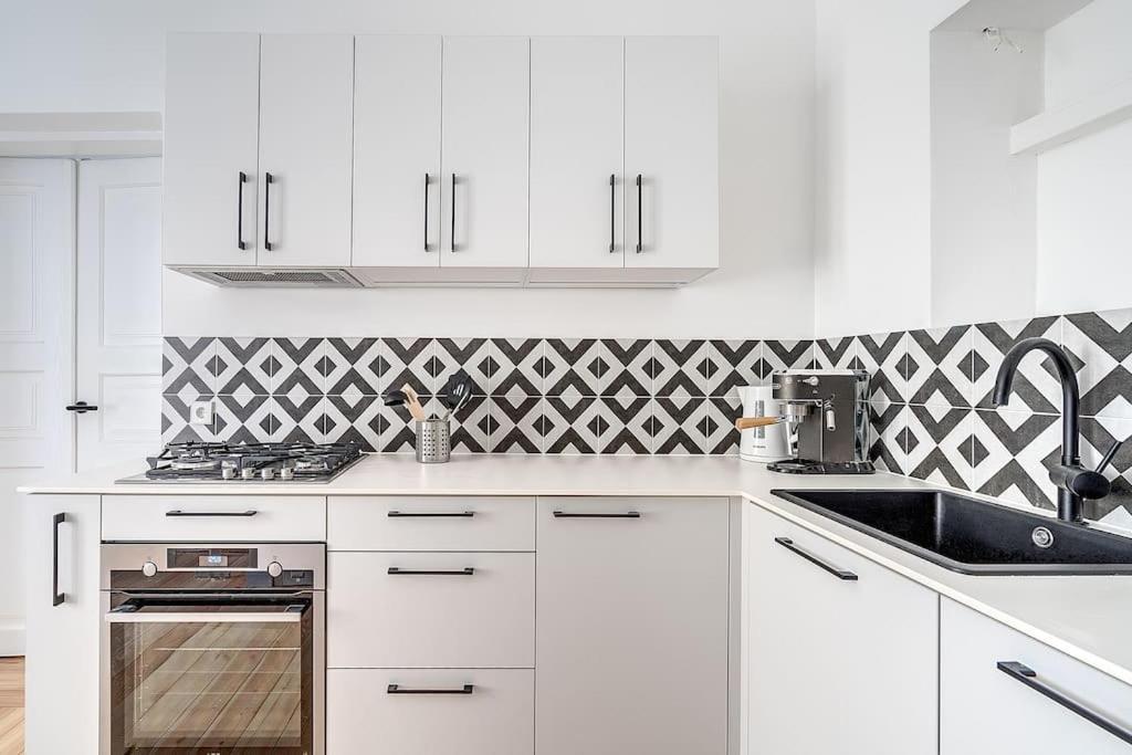 Spacious 2-Bedroom Flat In Old Town By Urban Rent Wilna Exterior foto