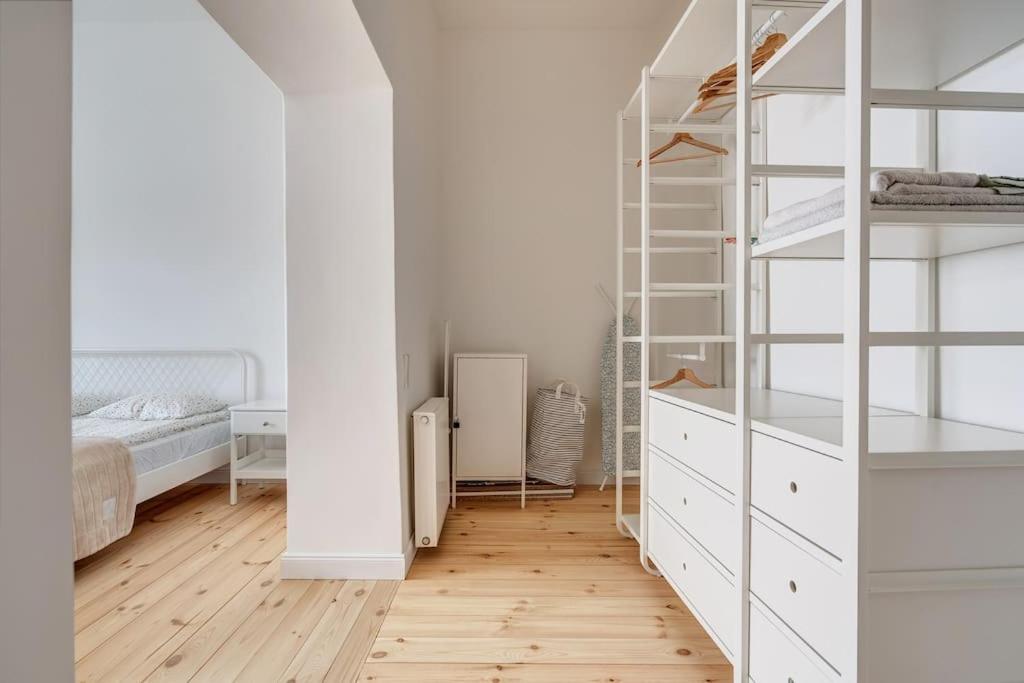 Spacious 2-Bedroom Flat In Old Town By Urban Rent Wilna Exterior foto